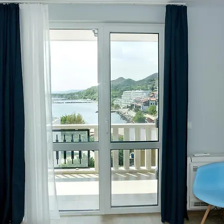 White Lagoon - Luxurious 1bd Flat Near By Flat Mаnager * 카바르나