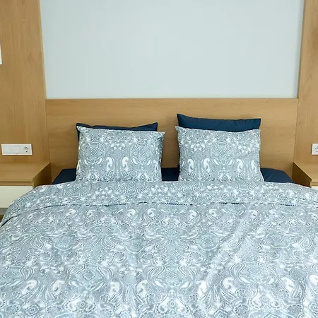 White Lagoon - Luxurious 1bd Flat Near By Flat Mаnager *