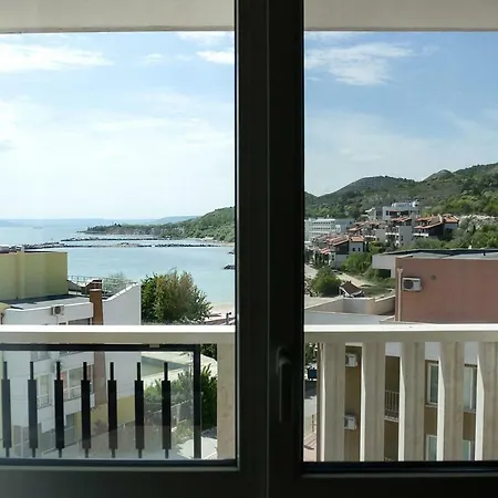 White Lagoon - Luxurious 1bd Flat Near By Flat Mаnager 아파트 *