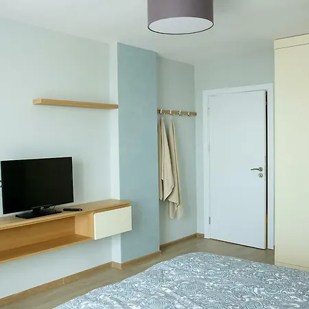 White Lagoon - Luxurious 1bd Flat Near By Flat Mаnager דירה *