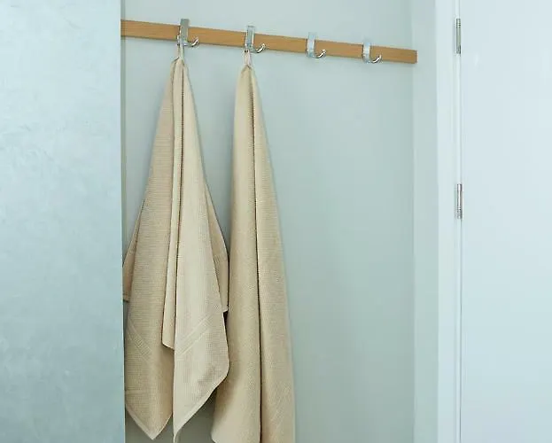 White Lagoon - Luxurious 1bd Flat Near By Flat Mаnager Апартамент *